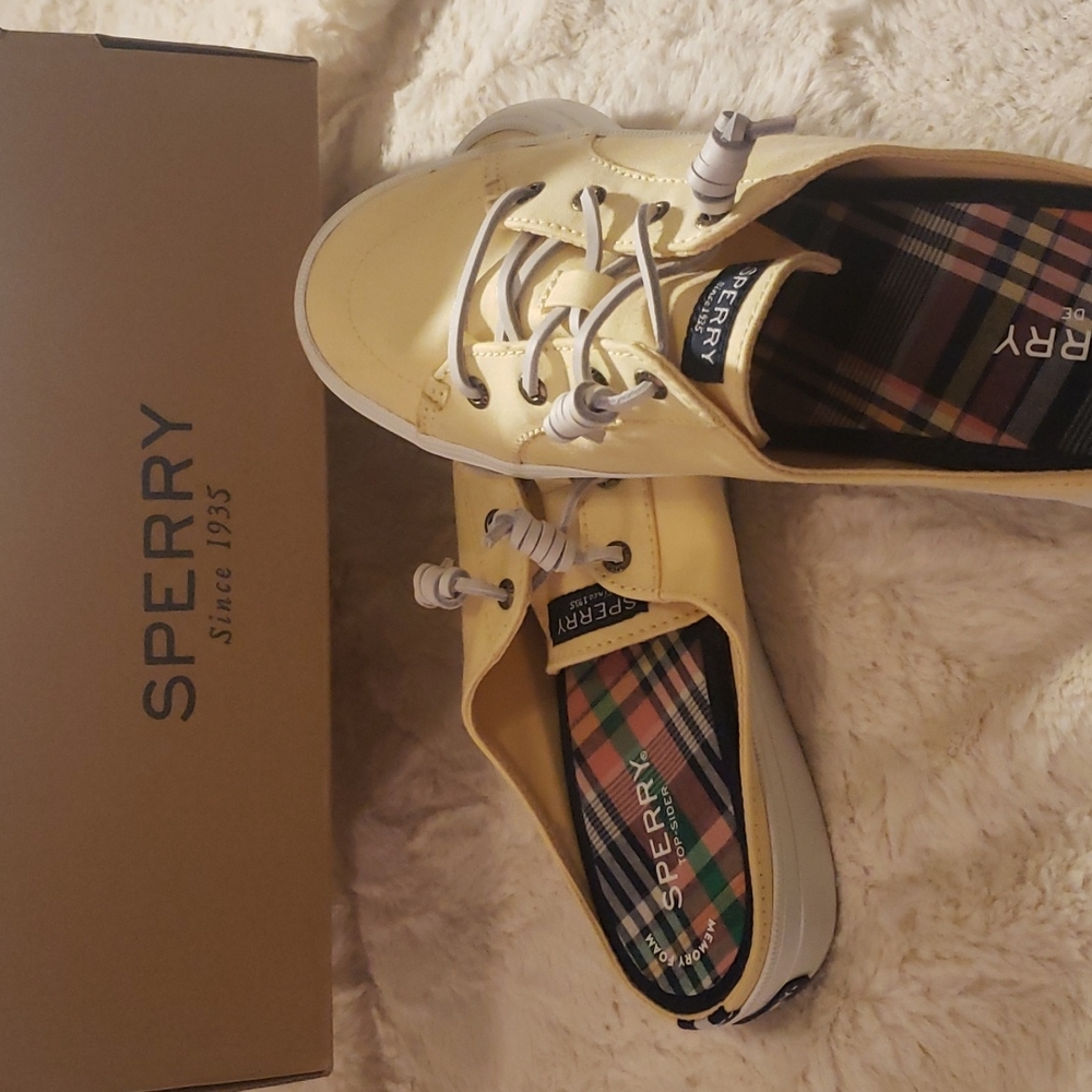 Sperry Slides Size 10 Worn Once - image 1